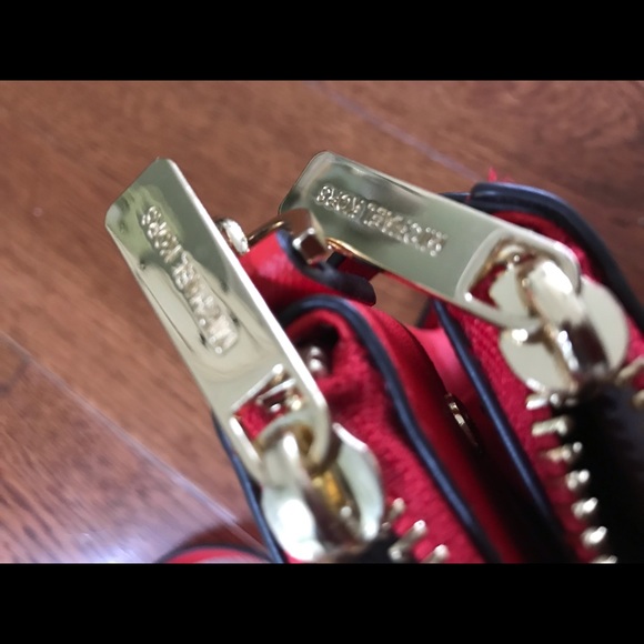 Michael Kors Orange Crossbody.In perfect condition - Picture 9 of 10